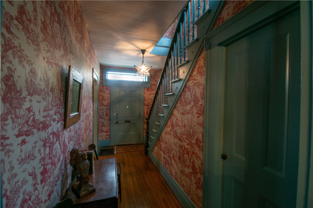 66 Broad St St, Lyons, New York image 10