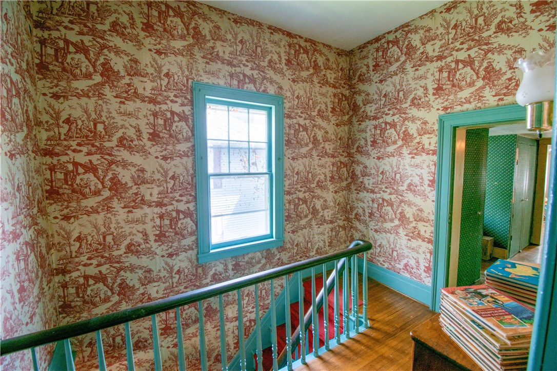 66 Broad St St, Lyons, New York image 32