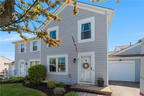 Townhouse For Sale - 6 S Estate Drive<br/> Monroe County, Webster, NY 14580