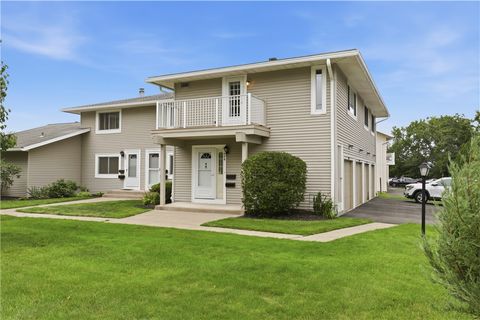 Condo For Sale - 409 Eastbrooke Lane<br/> Monroe County, Brighton, NY 14618