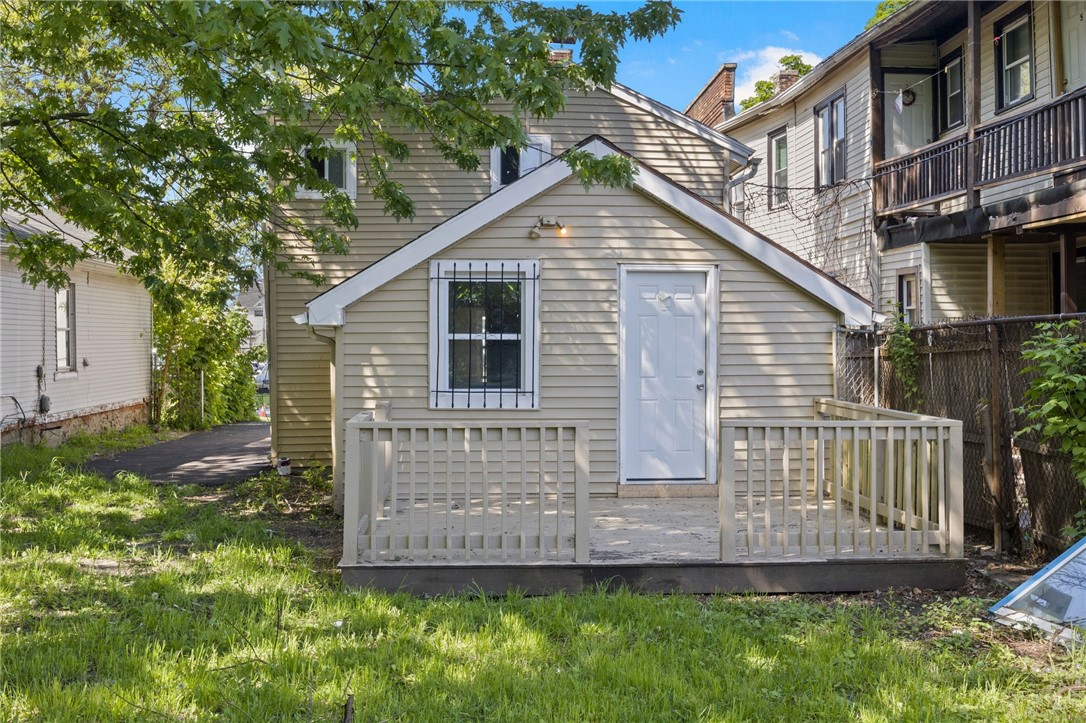 242 Martin Street, Rochester, New York image 27