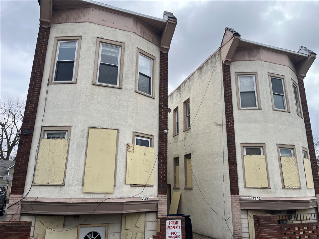 1344 Dewey Avenue 1342