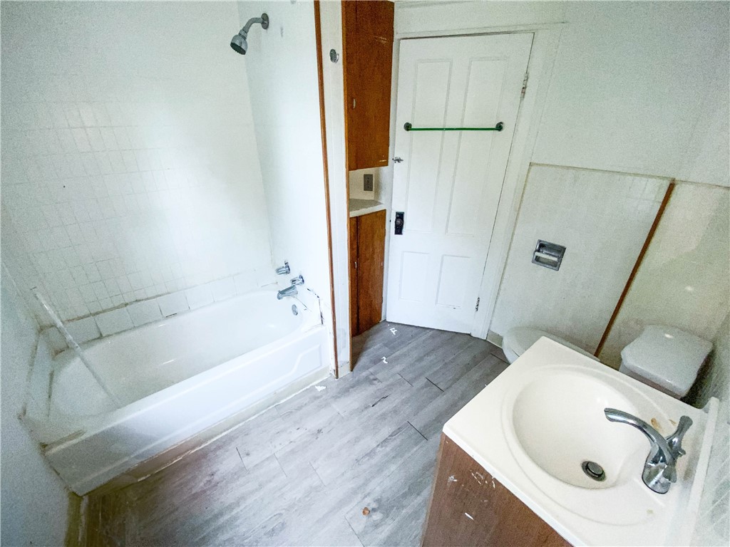 23 Burbank Street, Rochester, New York image 10