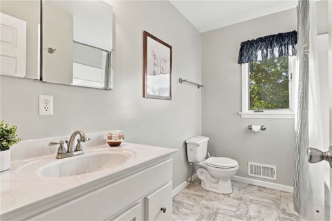 Tiny photo for 1579 Hennessey Road, Ontario, NY 14519 (MLS # R1723497)