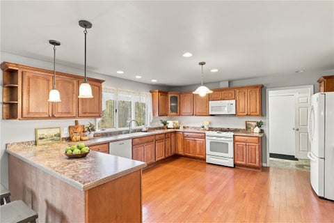 Tiny photo for 1579 Hennessey Road, Ontario, NY 14519 (MLS # R1723497)