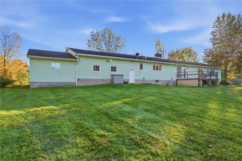 Tiny photo for 1579 Hennessey Road, Ontario, NY 14519 (MLS # R1723497)