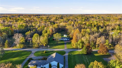 Tiny photo for 1579 Hennessey Road, Ontario, NY 14519 (MLS # R1723497)