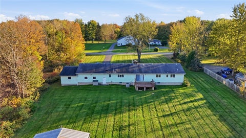 Tiny photo for 1579 Hennessey Road, Ontario, NY 14519 (MLS # R1723497)