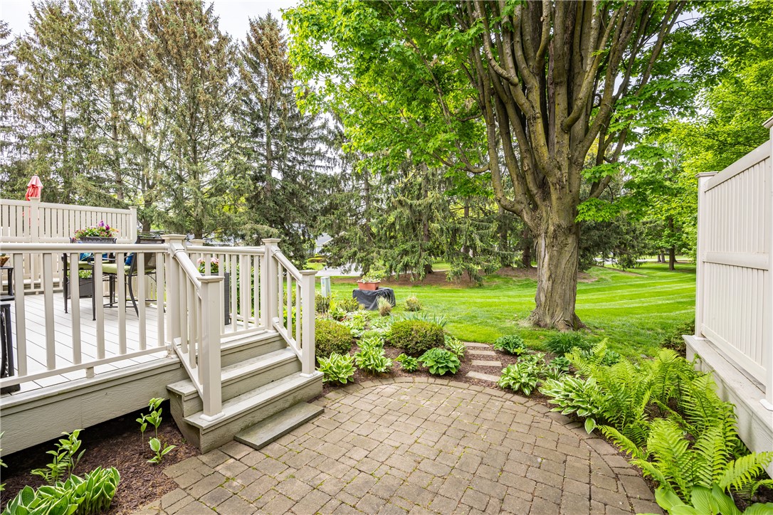55 Creek Ridge, Pittsford, New York image 24