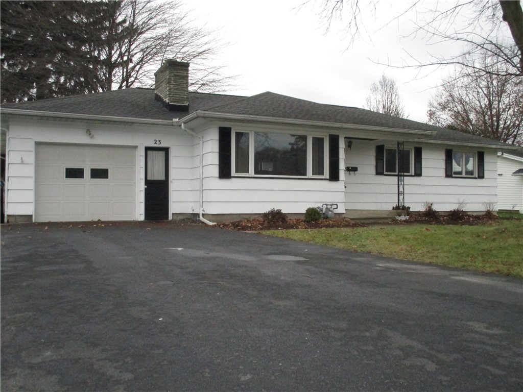 23 Ingram Drive, Gates, New York image 1