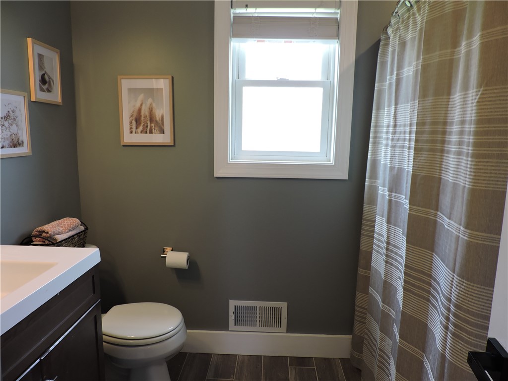 35 Reagan Way, Henrietta, New York image 18