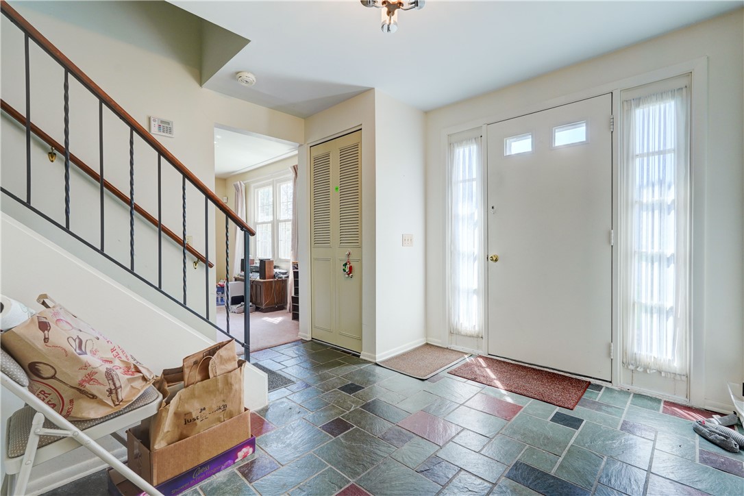 633 Chatelaine Drive