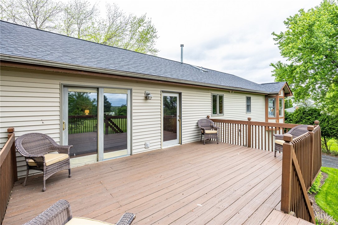 920 Middle Road, Henrietta, New York image 42
