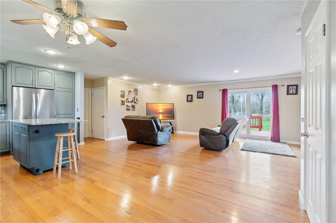 6639 Ontario Center Road, Ontario, New York image 11