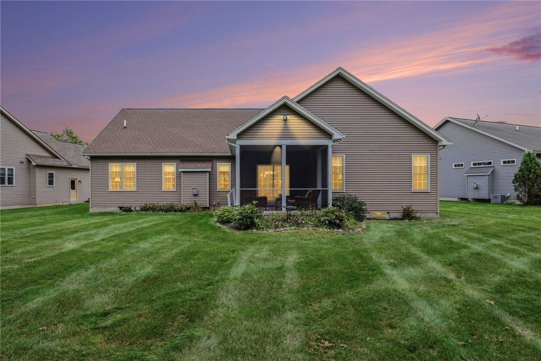 40 Timber Glen Trl