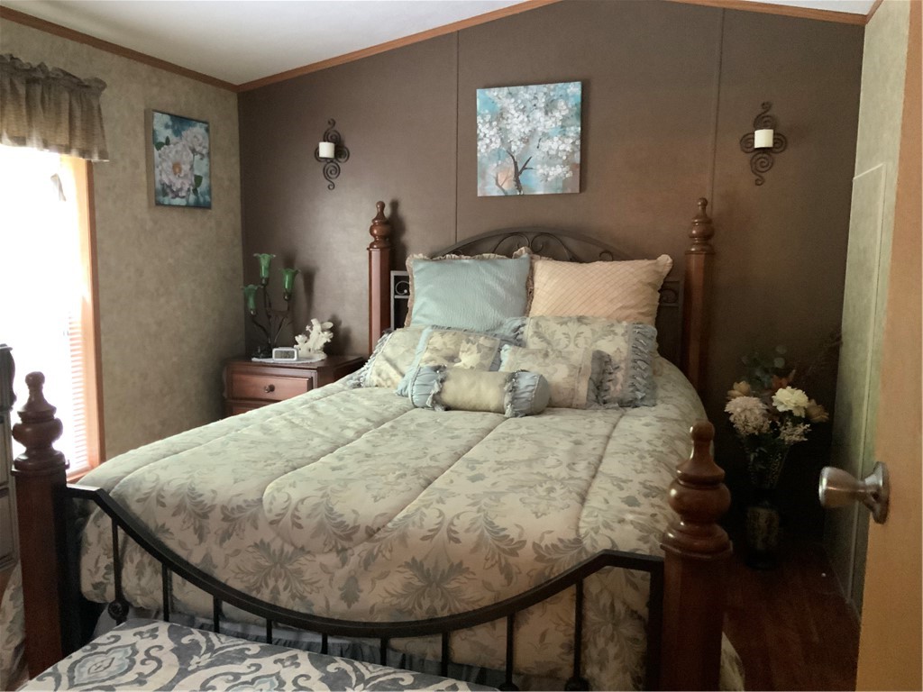 9548 Morris Lane, Clarksville, New York image 4
