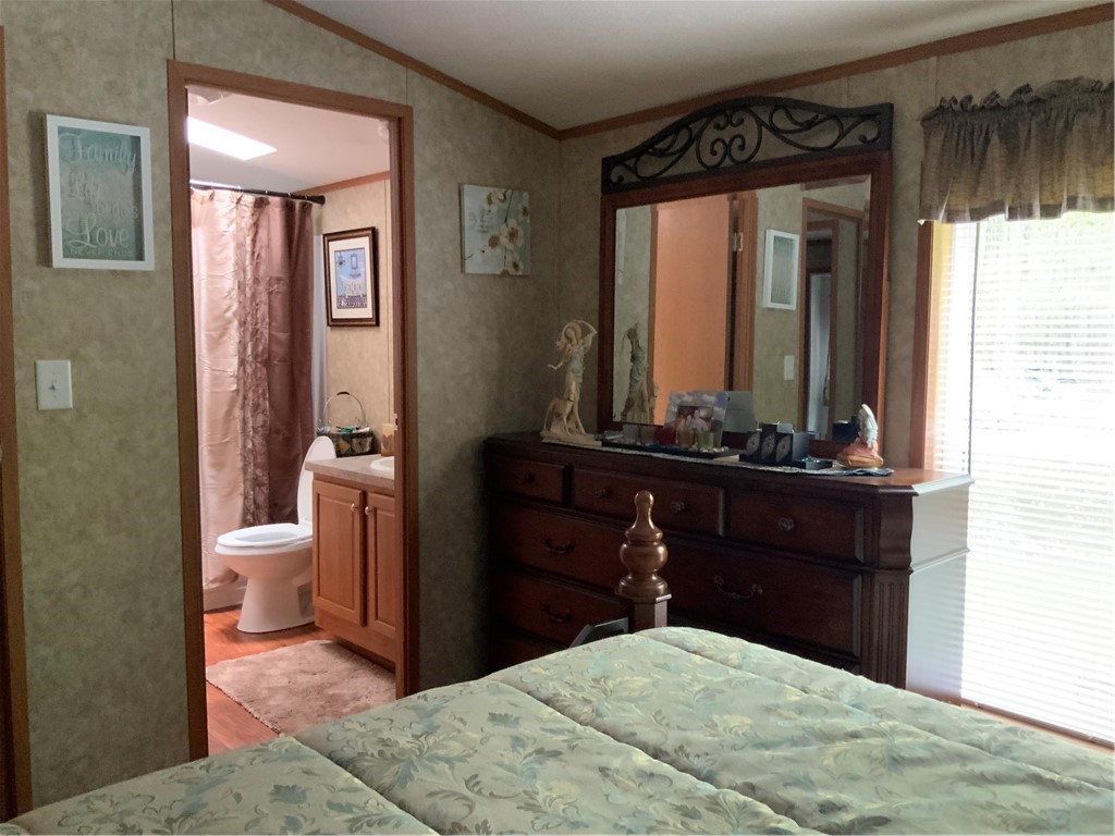 9548 Morris Lane, Clarksville, New York image 5