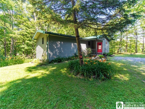 Homes For Sale - 49 Oak Street<br/> Westfield, NY 14787