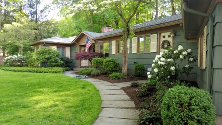 41 Edgewater Lane, Irondequoit, New York image 2