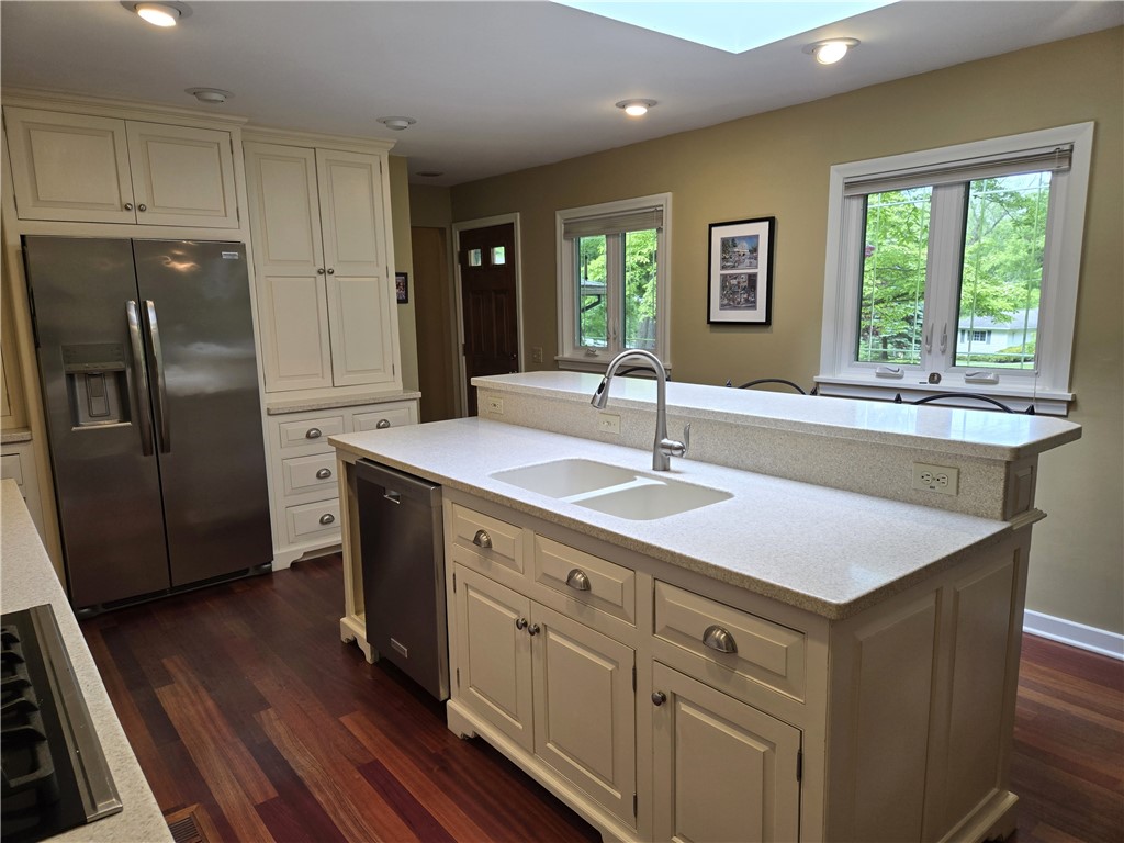 41 Edgewater Lane, Irondequoit, New York image 6