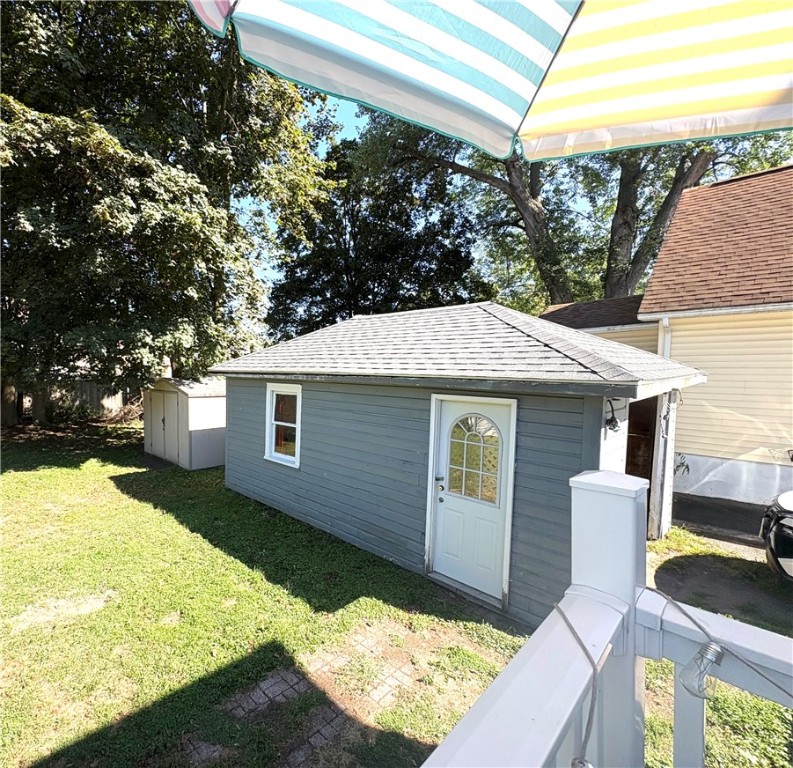 433 Schuyler Avenue