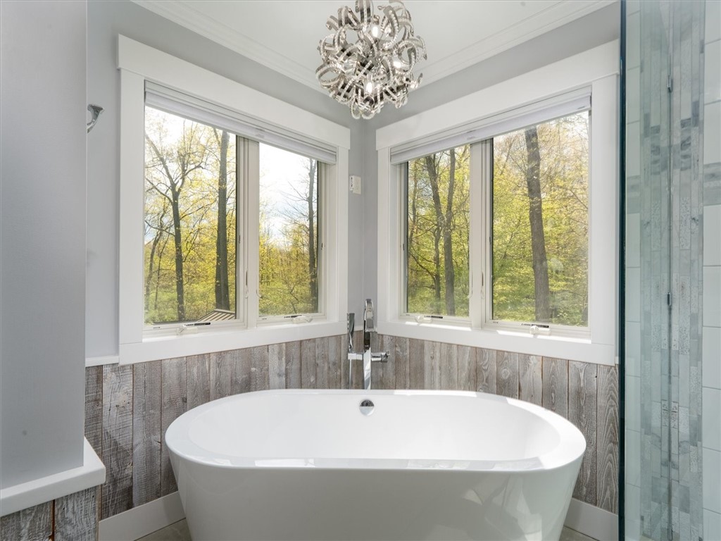 616 Brookstone Bend Bnd, Webster, New York image 36