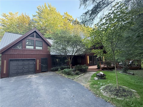 Photo of 33 Woodstock Road, Concord, NY 14069 (MLS # R1695256)