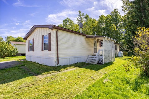 Mobile Home For Sale - 291 Sunset Drive<br/> Clarendon, NY 14470