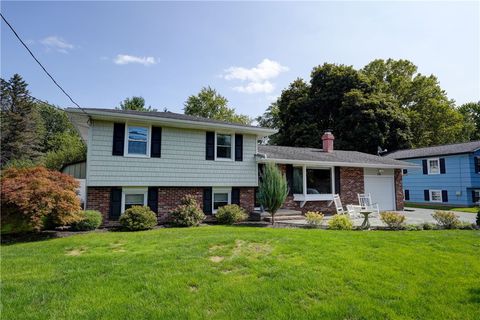 Homes For Sale - 336 Beckwith Road<br/> Henrietta, NY 14586