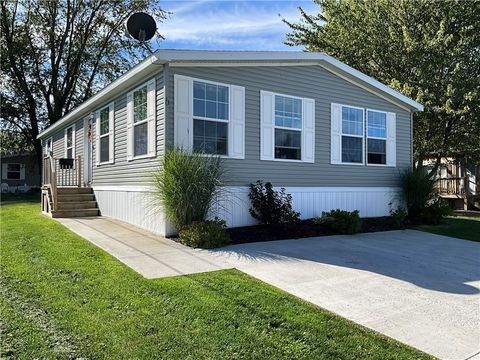 Mobile Home For Sale - 6 Applegate Dr Dr<br/> Monroe County, Hamlin, NY 14464