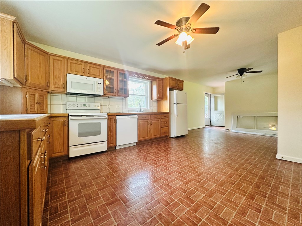 17 Seneca Trace