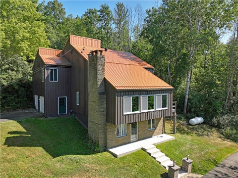 Homes For Sale - 560 Steege Hill Road<br/> Big Flats, NY 14830