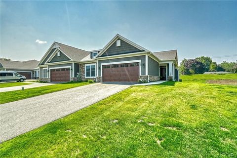 1402 Creeks Edge Drive Webster NY 14580