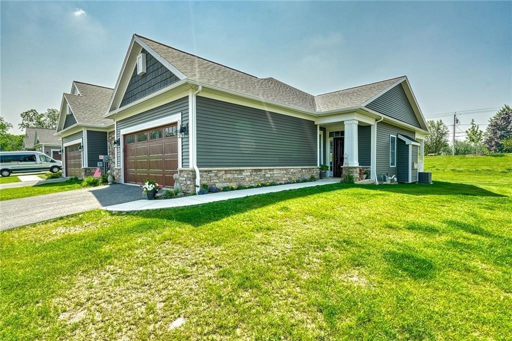 1402 creeks edge drive