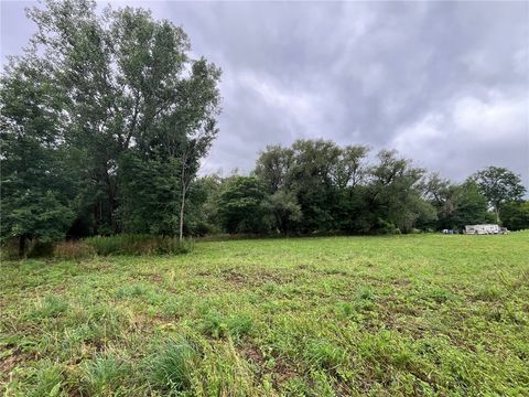 Tiny photo for 489 Route 62, Ellington, NY 14726 (MLS # R1660473)