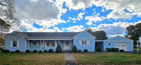 Photo for 409 E 10th Street