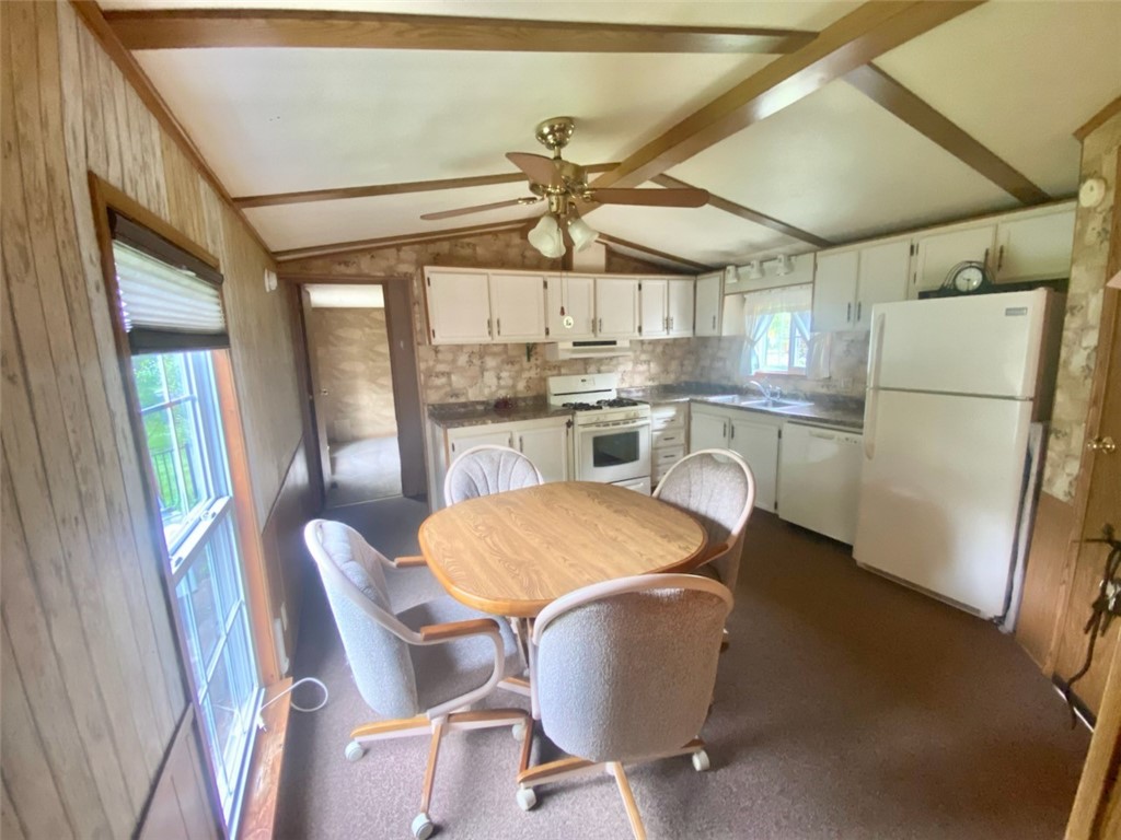 5253 Coffee Hill Road