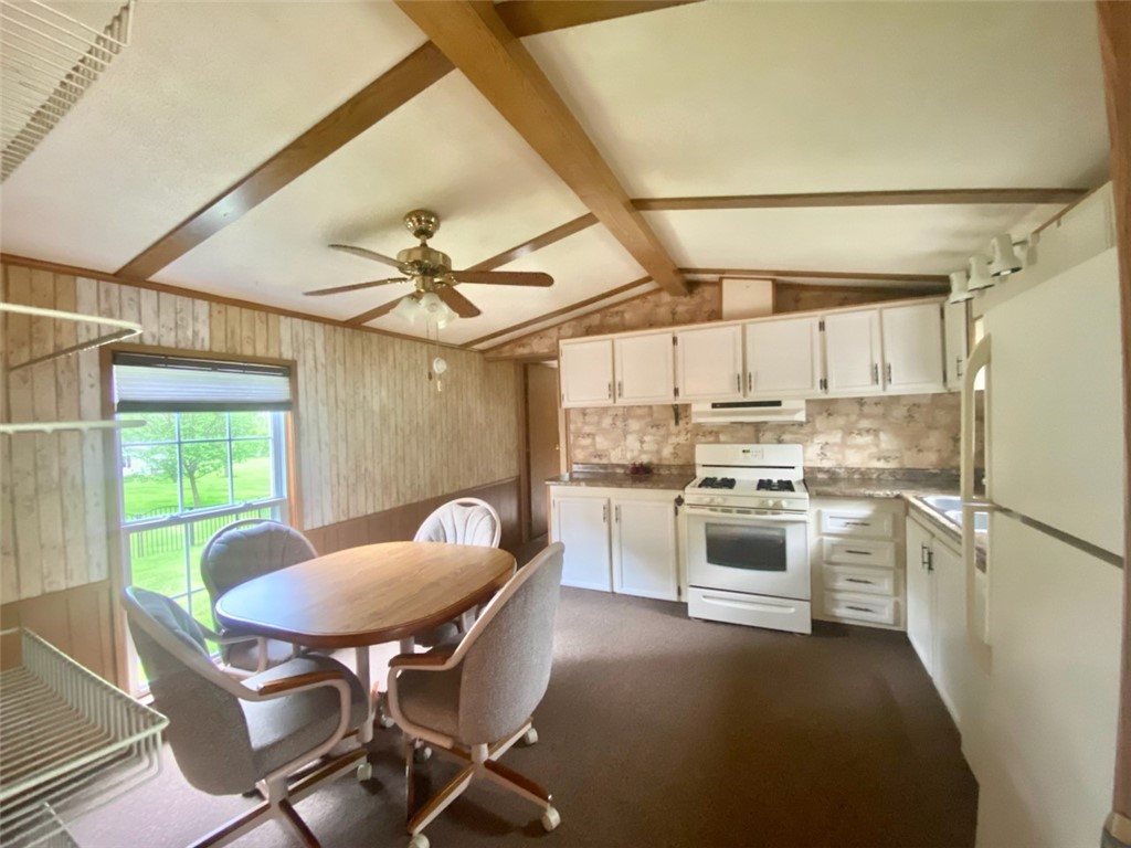 5253 Coffee Hill Road