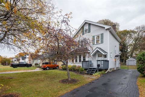 Photo of 49 Orland Road, Irondequoit, NY 14622 (MLS # R1649012)