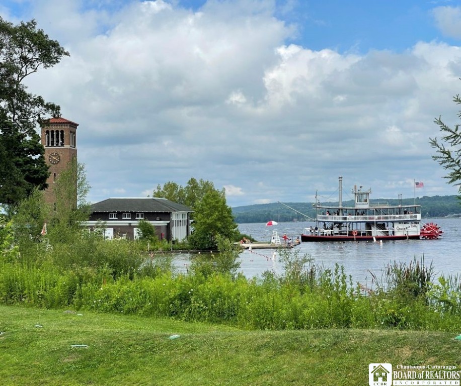 14 S Lake Drive #2B, Chautauqua, New York image 7