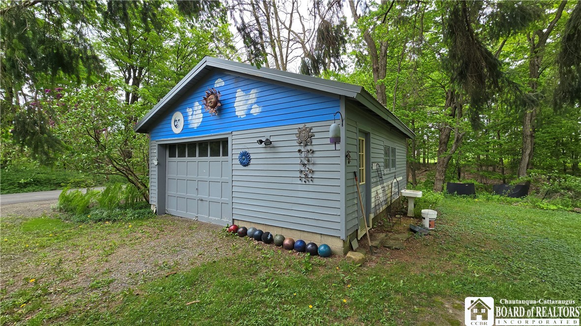 806 Weaver Road, Cherry Creek, New York image 4
