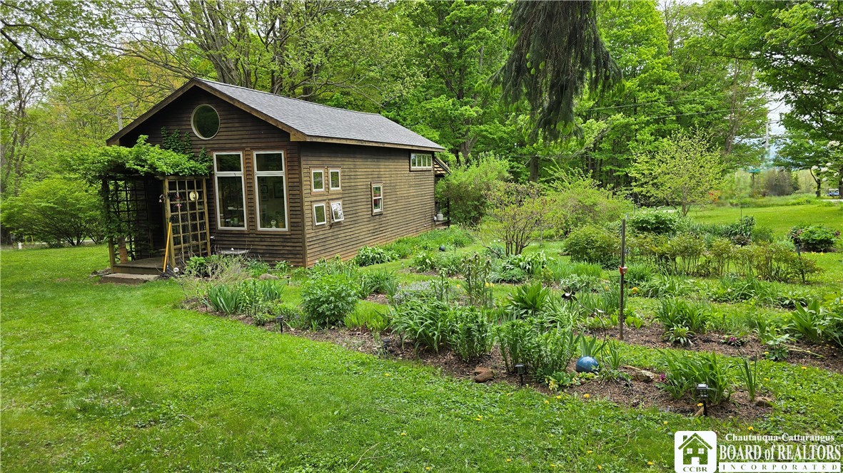 806 Weaver Road, Cherry Creek, New York image 1
