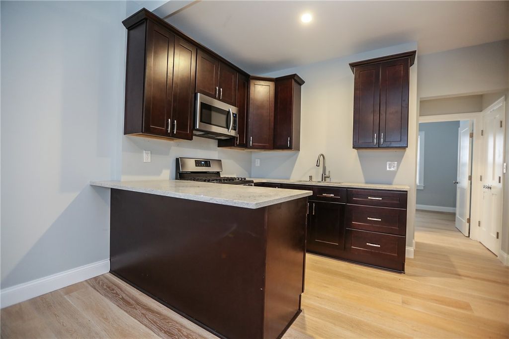 Photo of 544 Culver Parkway #1, Irondequoit, NY 14609 (MLS # R1677033)