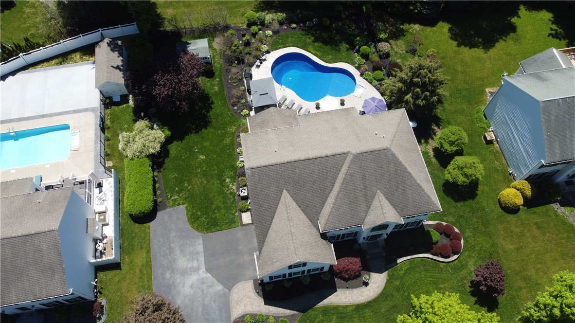 529 Deer Haven Drive, Webster, New York image 5