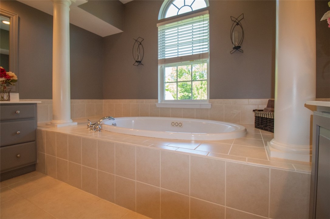 529 Deer Haven Drive, Webster, New York image 19