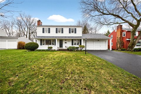 Photo of 16 Green Hill Lane, Pittsford, NY 14534 (MLS # R1669506)