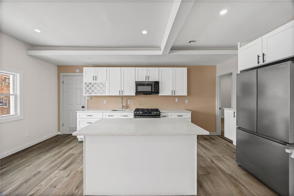Photo of 127 Carter Street #125, Rochester, NY 14621 (MLS # R1676313)