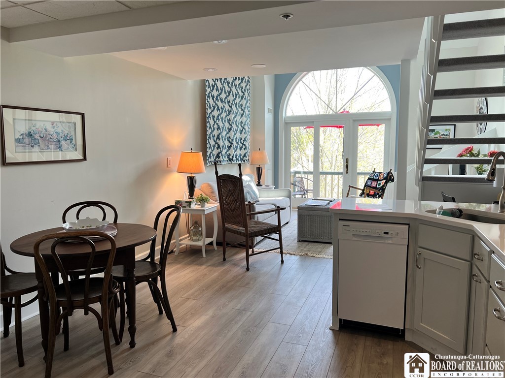 1 Pratt Avenue #407, Chautauqua, New York image 4