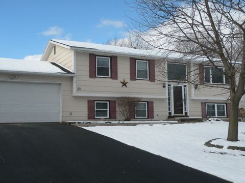 33 Groveview Circle Rochester NY 14612
