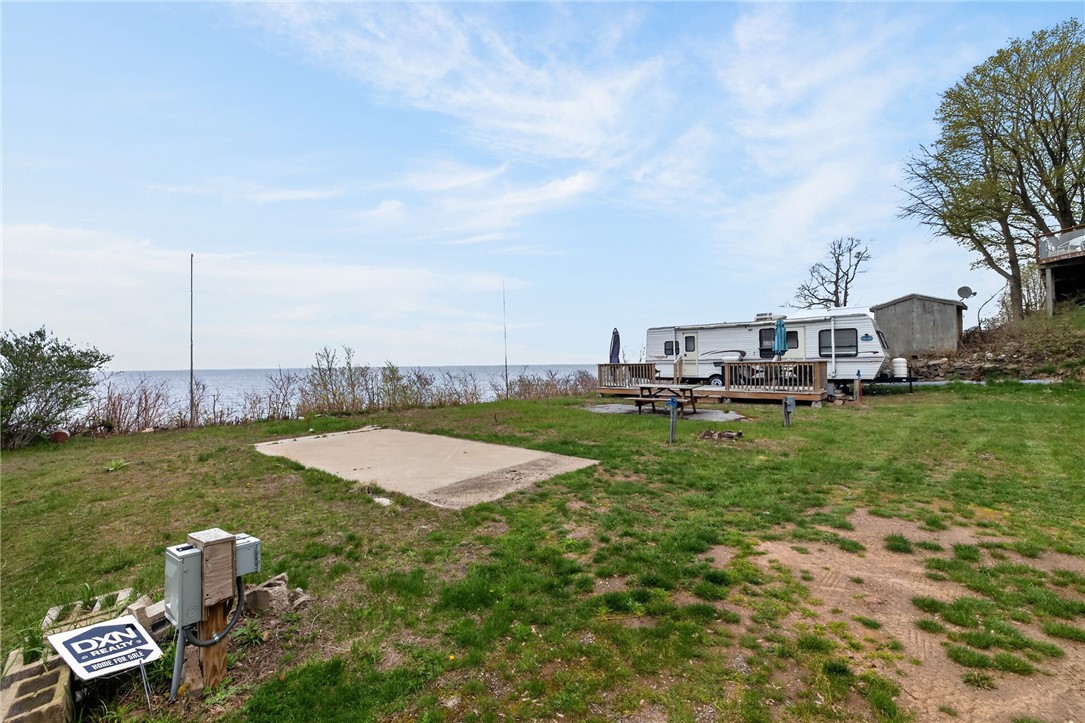 7945 lake road 76